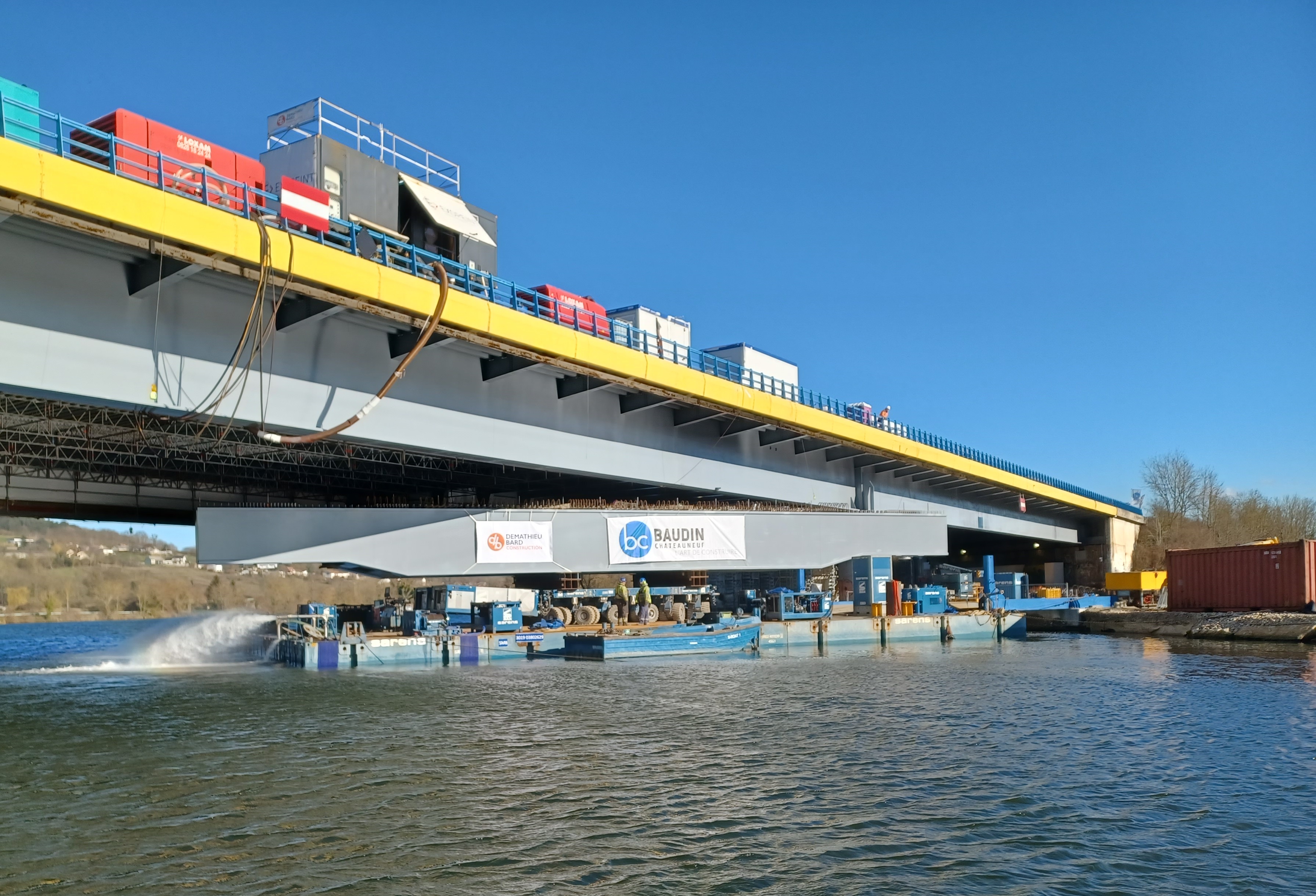Sarens executes seamless transport and installation operation for